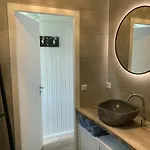 Pipowagen Warm Welkom Bed and breakfast 3*