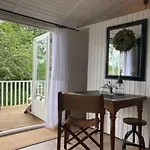 Bed and breakfast Pipowagen Warm Welkom Wezep