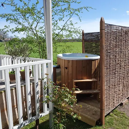 Pipowagen Warm Welkom 3* Wezep